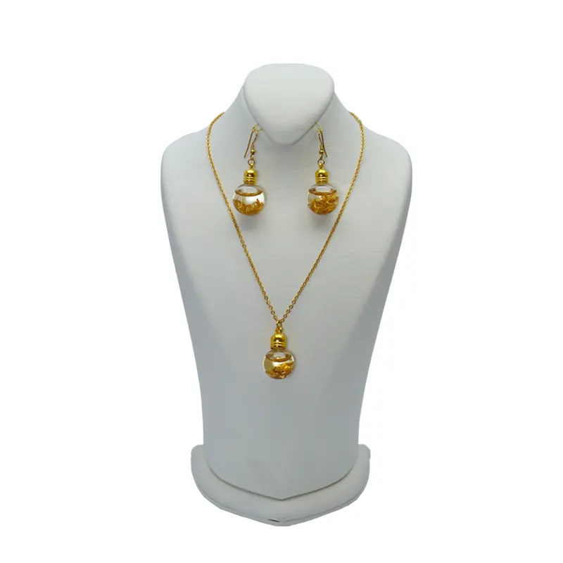 آویز و گوشواره براده زنگوله ای