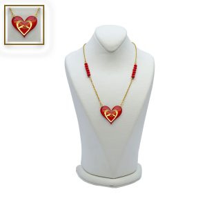 آویز سنگ و زنجیر قلب و دو دست