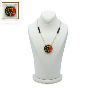 آویز سنگ و زنجیر گل شبدر